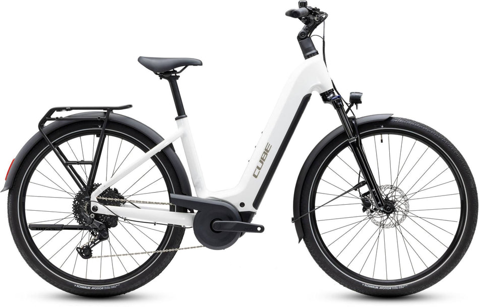 CUBE TOURING HYBRID ONE 600 2027
