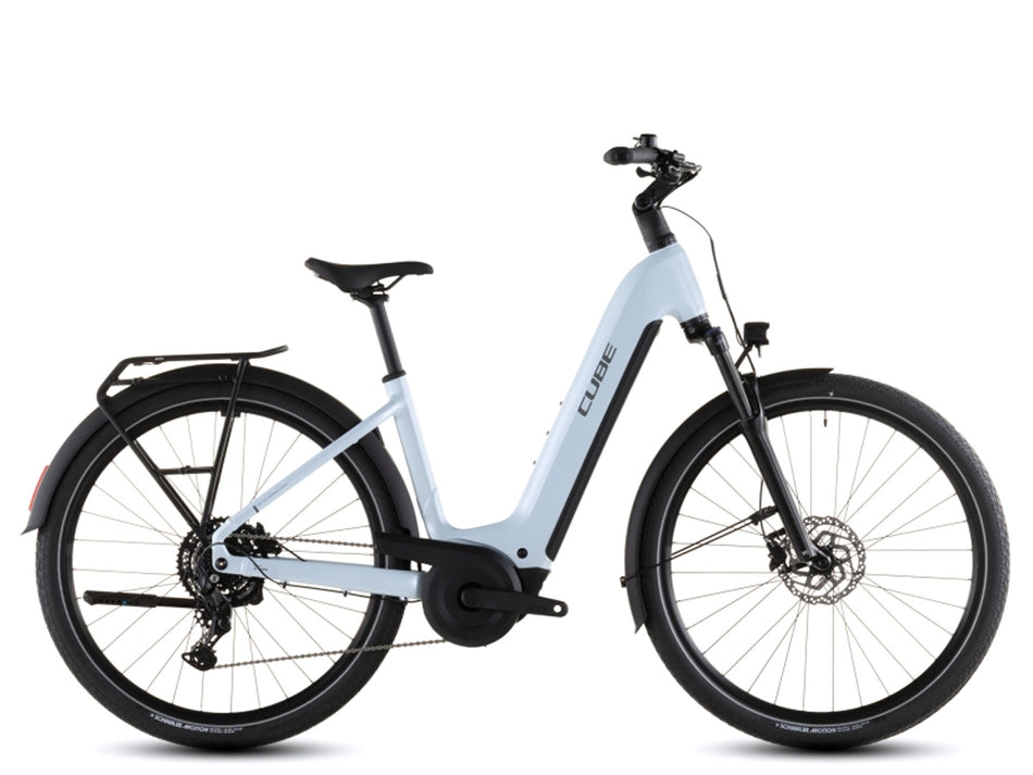 CUBE Touring Hybride One 600